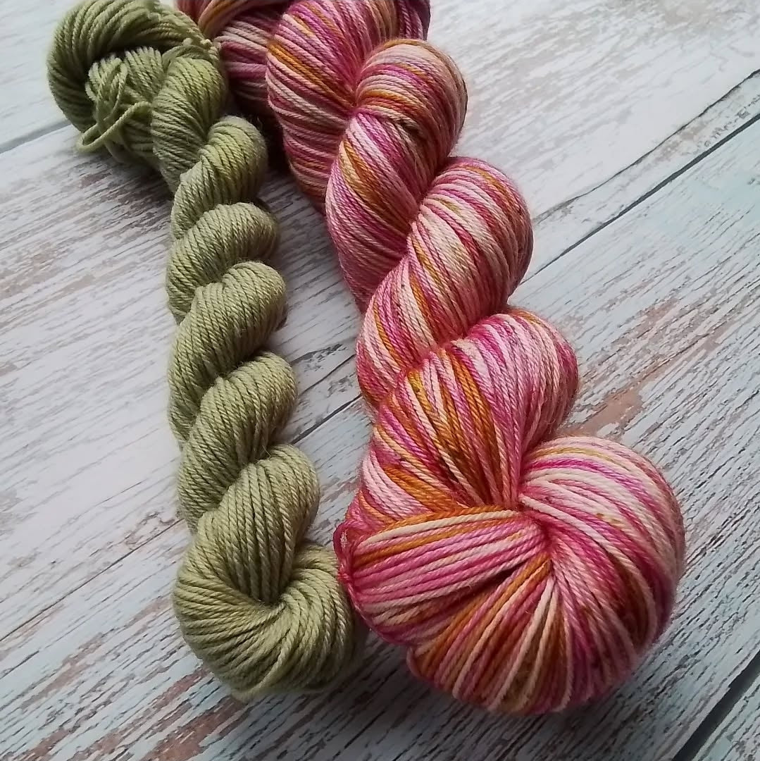 Dyed to order ~ Bagpuss ~ Self striping Sockset.
