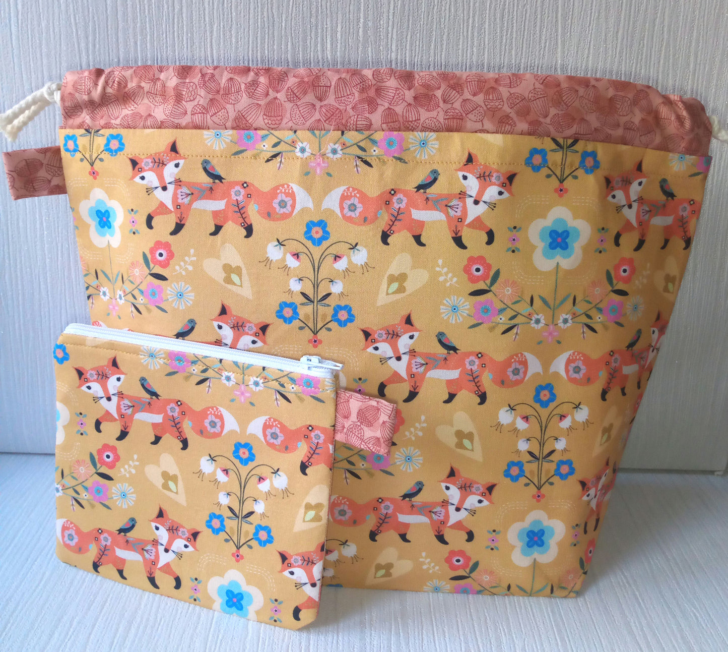Fox print drawstring knitting/Crochet project bag with Notion image 0