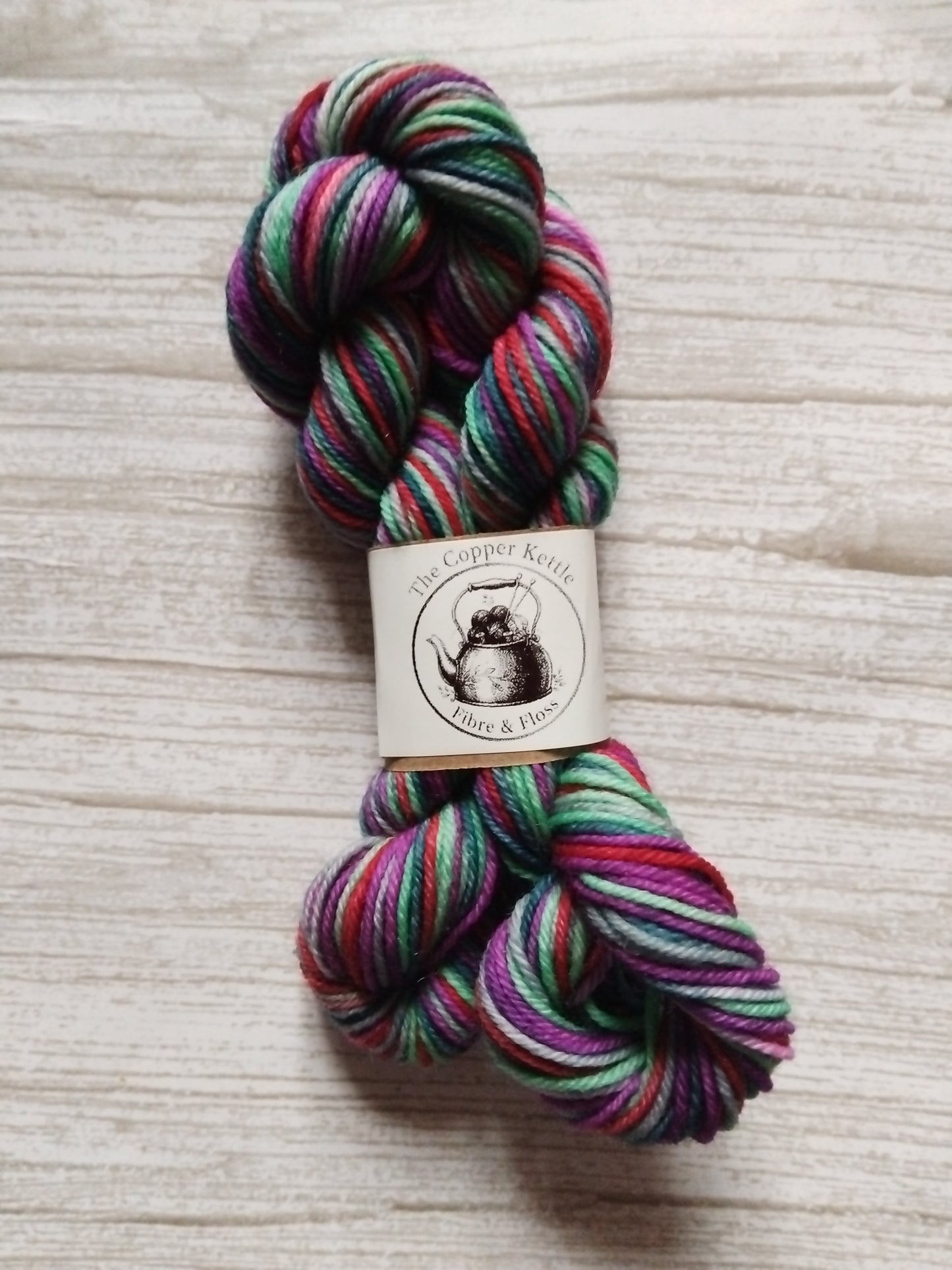 Quinn ~ Self striping yarn