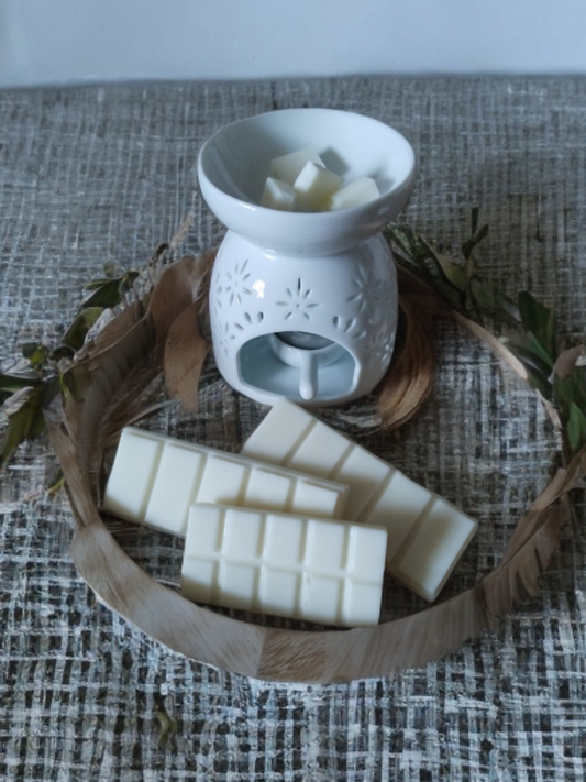 Hand poured snap bars ~  Scented ~ Soy wax ~ Vegan friendly ~ Cruelty fre image 0