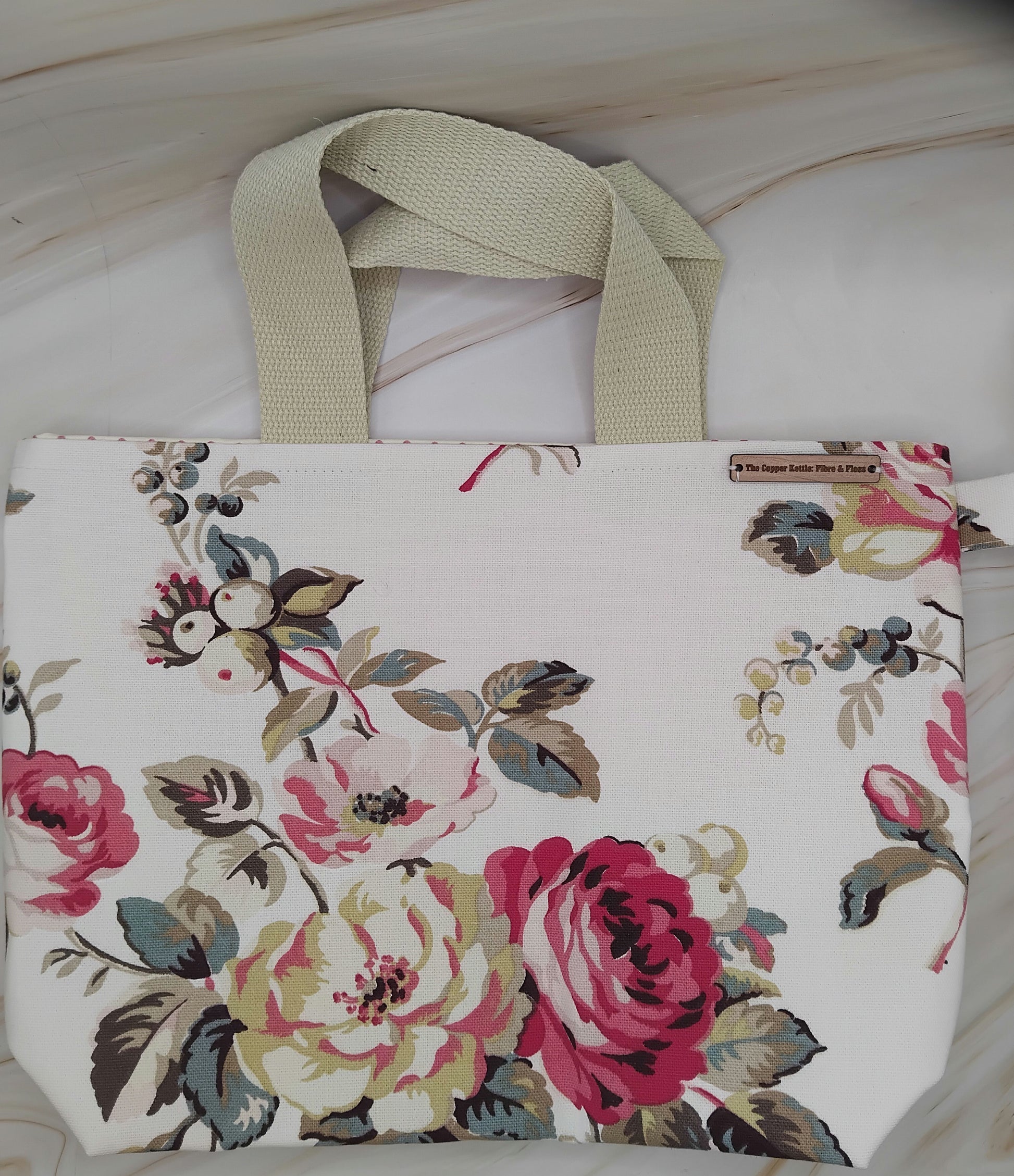  Vintage roses ~ Cath Kidson ~ Tote ~ Knitting and crochet project image 1