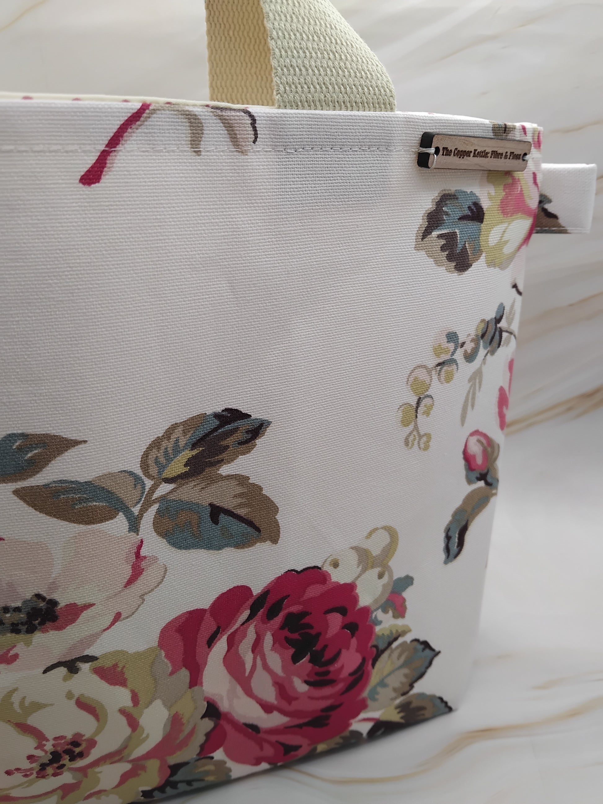  Vintage roses ~ Cath Kidson ~ Tote ~ Knitting and crochet project image 0