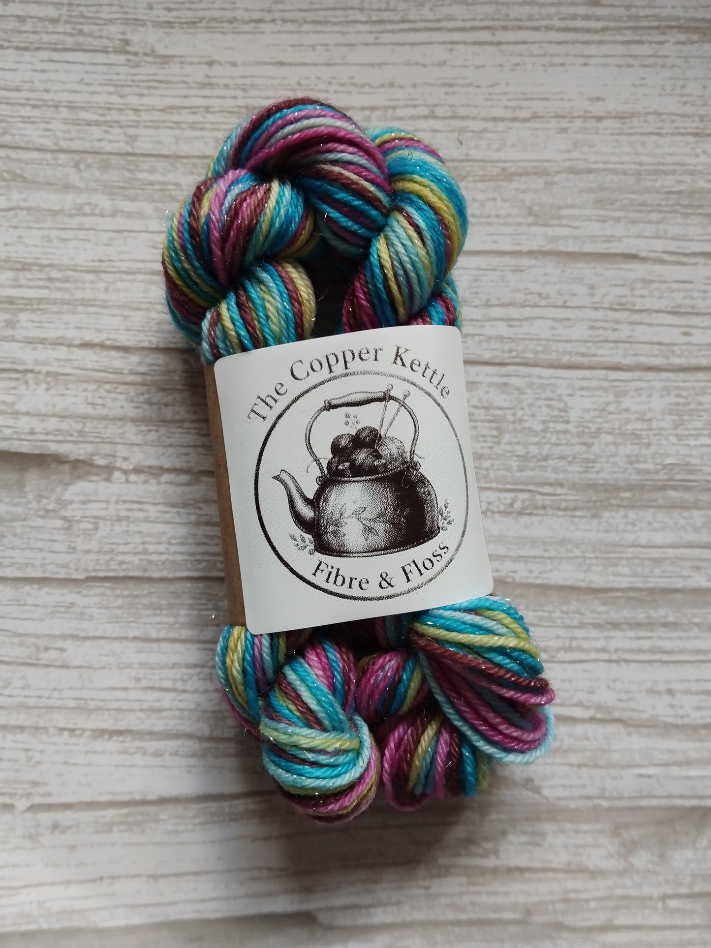Gingerbread village tour ~ Frosted dream manor ~ Self striping yarn