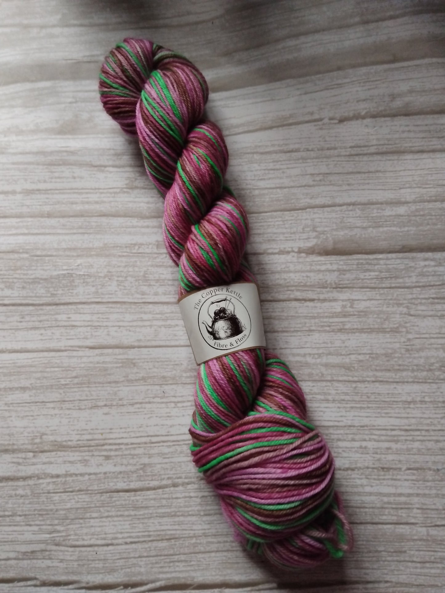 Isla ~ Self striping yarn