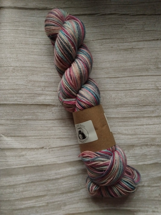 Tatiana ~ Self striping yarn