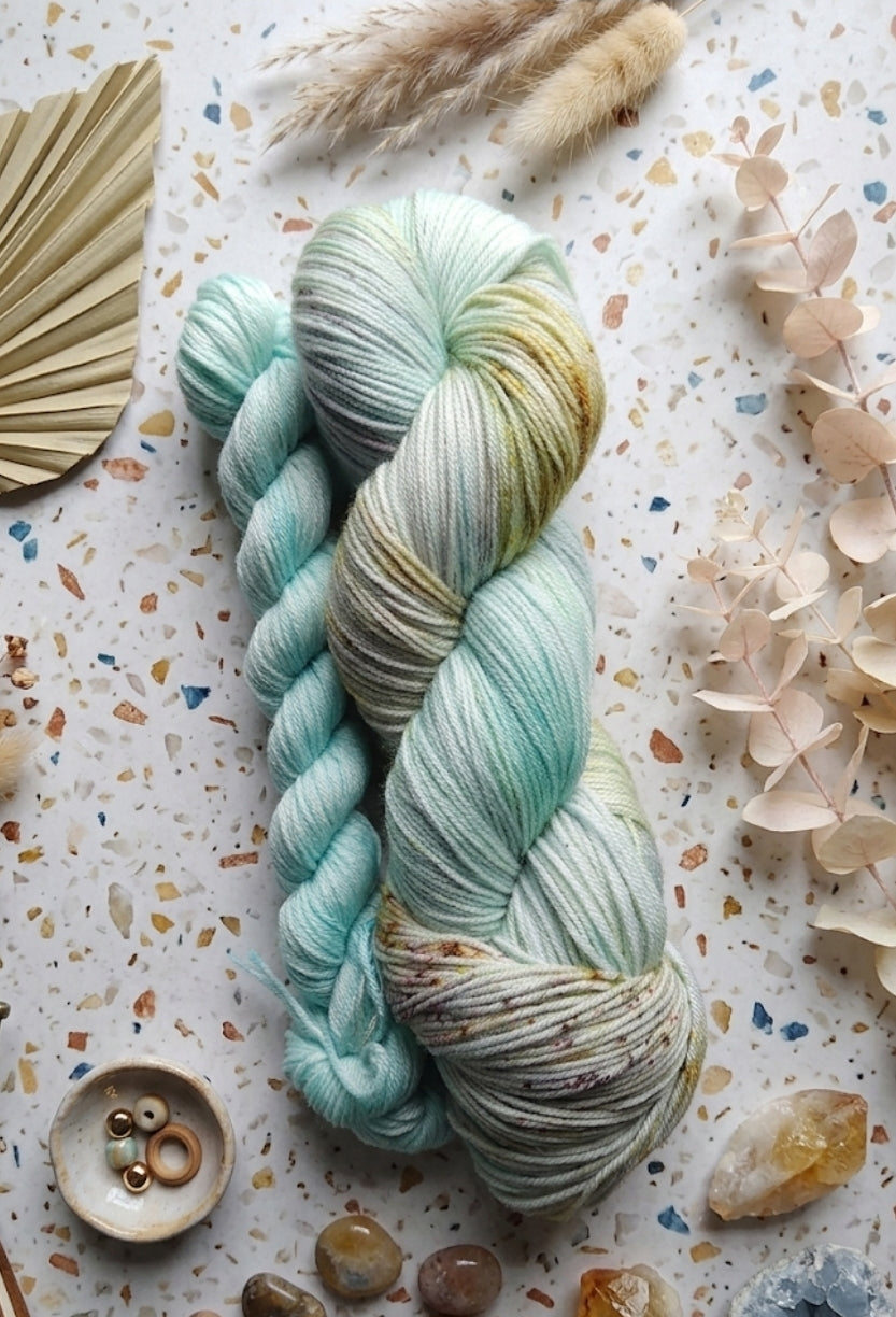 Iced Magnolia ~ Sock set