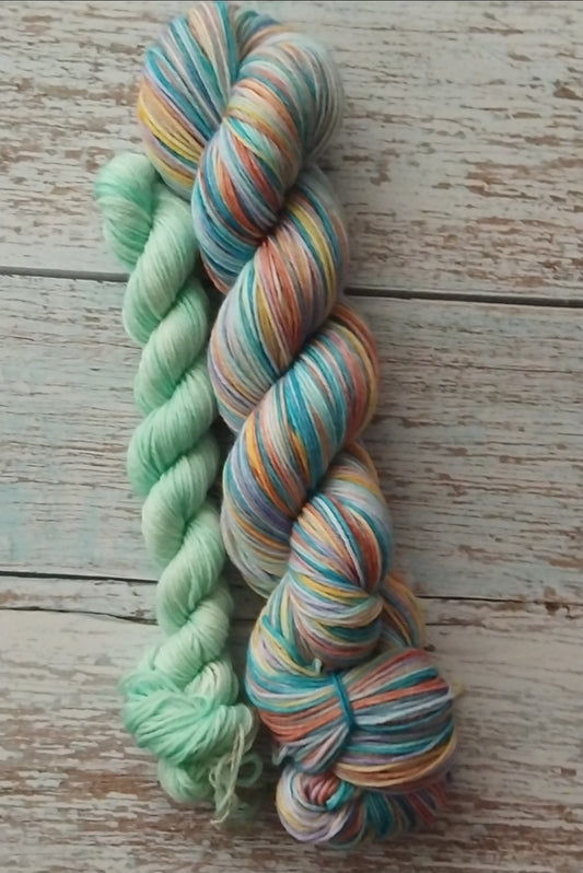Coral reef oasis ~ Self striping ~ Yarn ~ Sock set