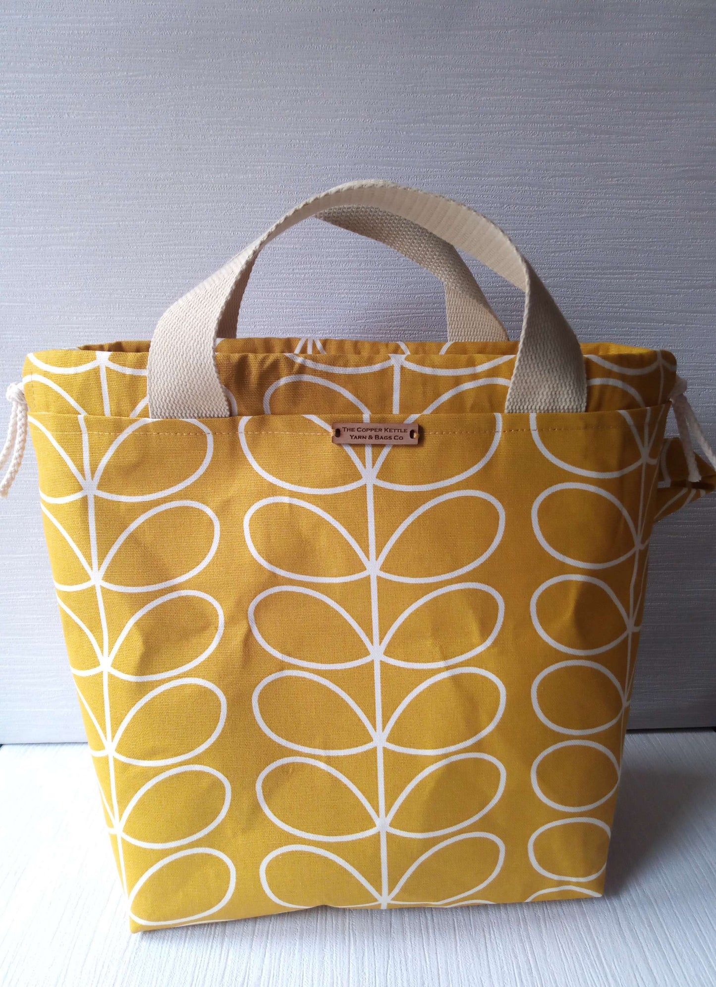 Orla Timeless Classics Drawstring tore bag. image 2